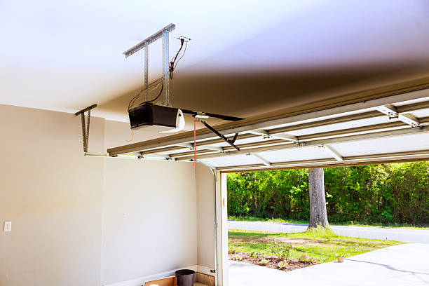 Top rated local Garage Door Panel Replacement specialists in Cedarville, AR